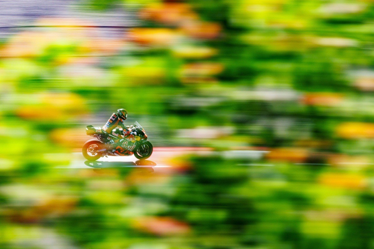 MotoGP: Vállsérülése miatt kihagyja az indonéz futamot a spanyol pilóta! - hivatalos